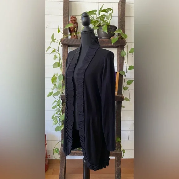Valerie Steven’s: Elegant Black Open-Front Cardigan Sweater with Ruffle Trim - Picture 13 of 17